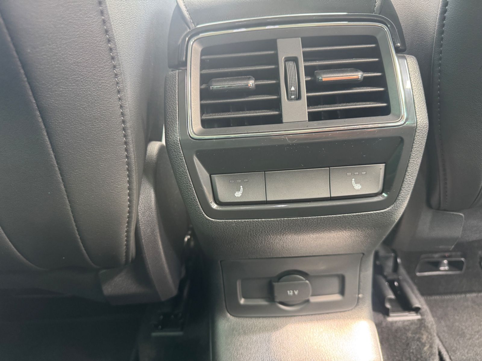 Fahrzeugabbildung SKODA Karoq Style LED+Navi+ACC+Kamera+Standheizung