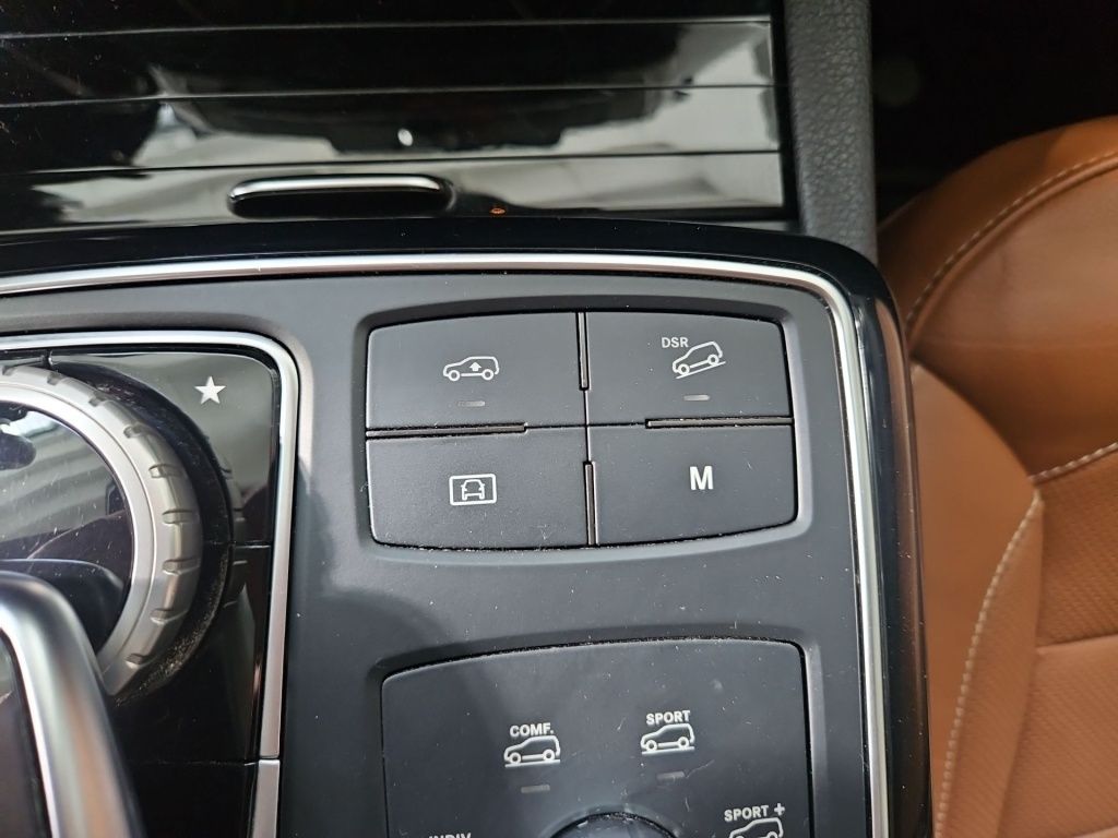 Fahrzeugabbildung Mercedes-Benz AMG GLE 43 4M AHK Airmatic Massage Sitzkl. SDHZ
