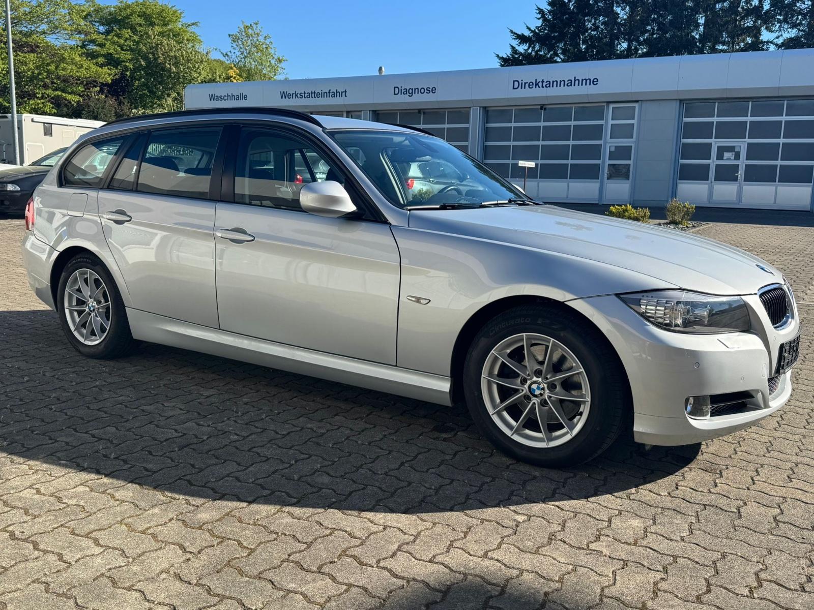 BMW 320 3 Touring 320d T Xenon Navi