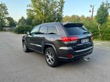 Jeep Grand Cherokee 3.0CRD Overland 250PS - Jeep Grand Cherokee in Stuttgart