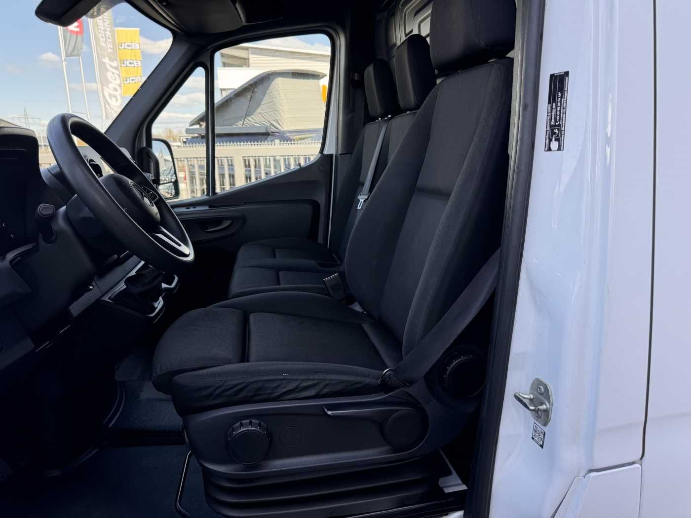 Fahrzeugabbildung Mercedes-Benz Sprinter 315 CDI 4325 Klima 360 Schwing MBUX SHZ