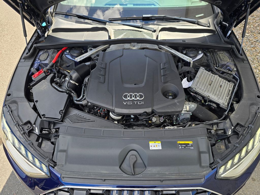 AUDI A4 Avant 45 TDI quattro 3.0 V6 Diesel S-line AUDI A4 Avant 45 TDI quattro 3.0 V6 Diesel S-line