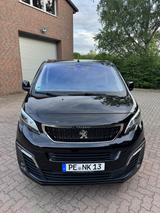 Peugeot Traveller 2,0l BlueHDi 180 S&S EAT6 Allure L2 - Peugeot Traveller Gebrauchtwagen