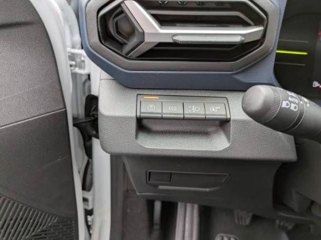 Fahrzeugabbildung Dacia Neuer Dacia Duster Expression TCe 130