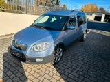 Skoda Roomster Scout 1.6 Benzin 105PS Klima TÜV 08/27 - Skoda Roomster in Dresden