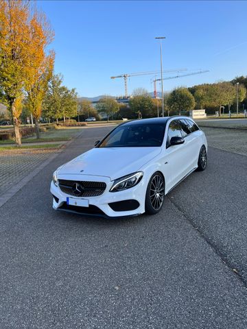 MERCEDES-BENZ C 250 T AMG Line Autom. Night Paket C43 Umbau