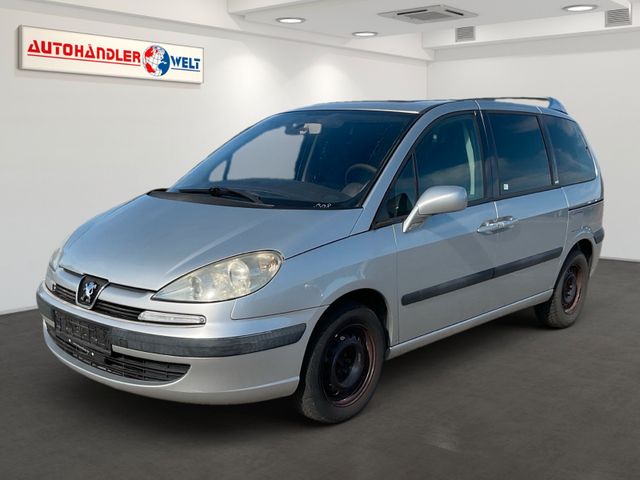 Peugeot 807 2.2 HDi Family  Klimaautomatik PDC SHZ Tempo