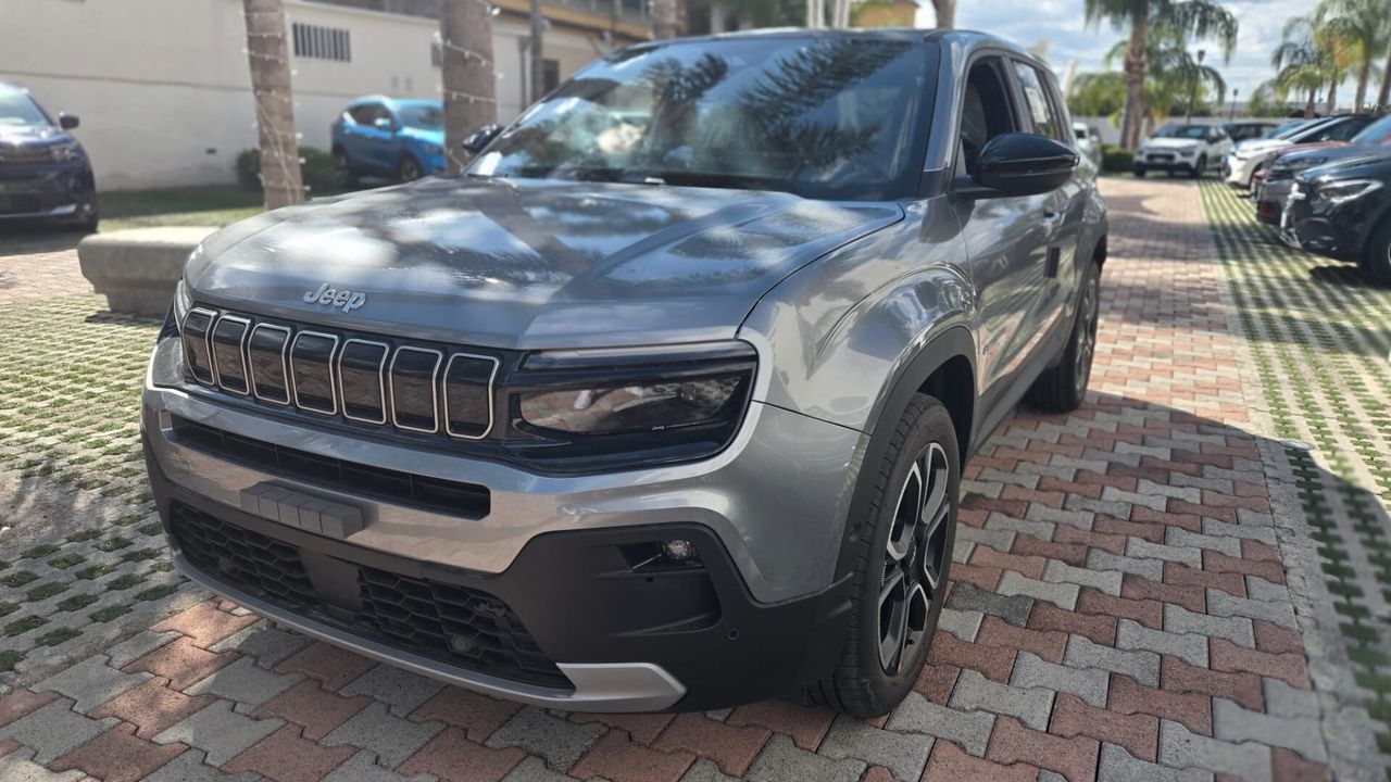 Other Jeep Avenger 1.2 turbo 110CV e-hybrid mhev Summi imagem 3
