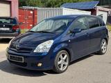 Toyota Corolla Verso 2.2 D-CAT Sol/KLIMA/7-SITZER/EURO4 - Toyota Corolla Verso: D4d