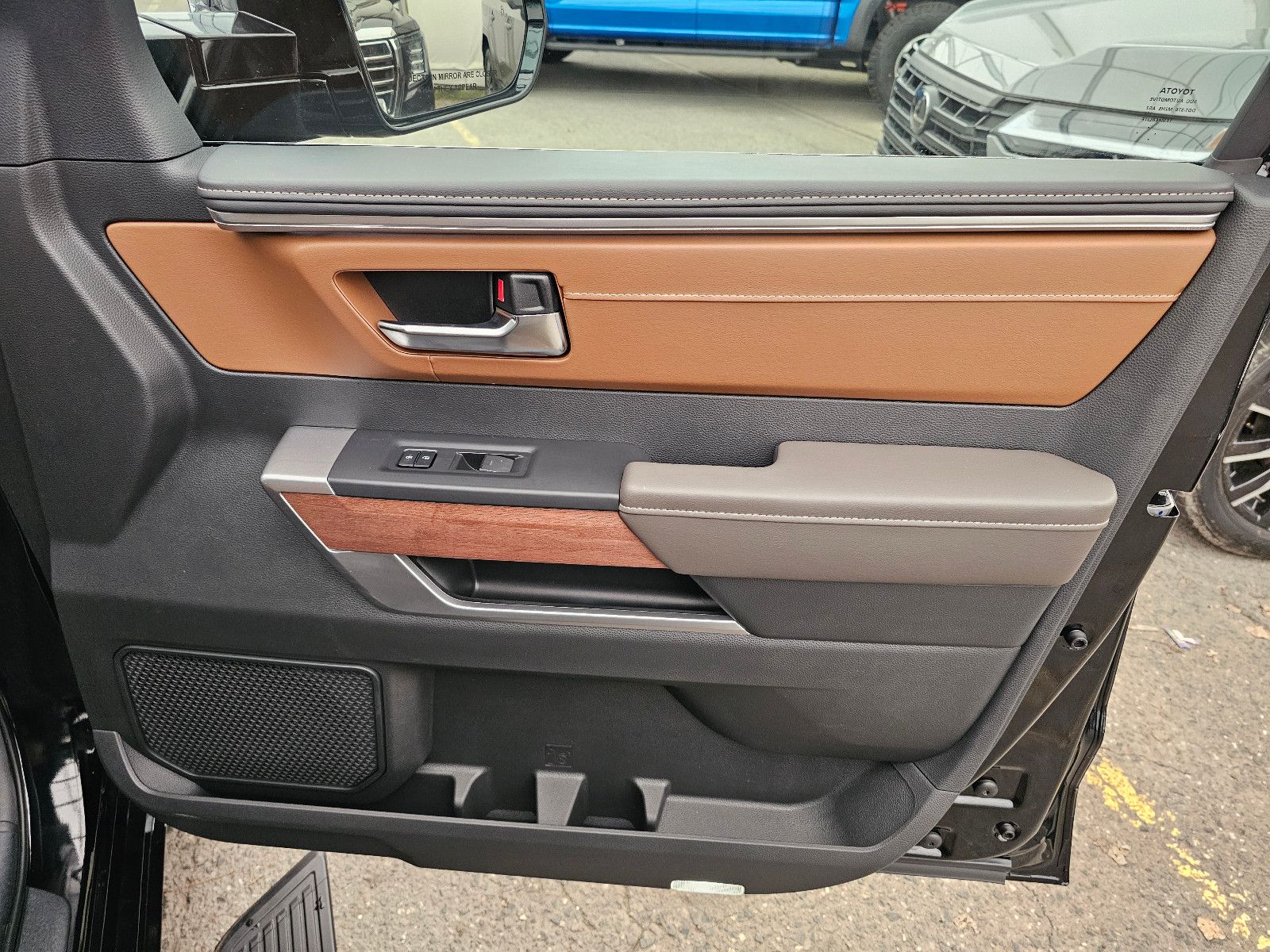 Fahrzeugabbildung Toyota Sequoia 1794 Edition T1: 87.800 EUR ! Stock !!