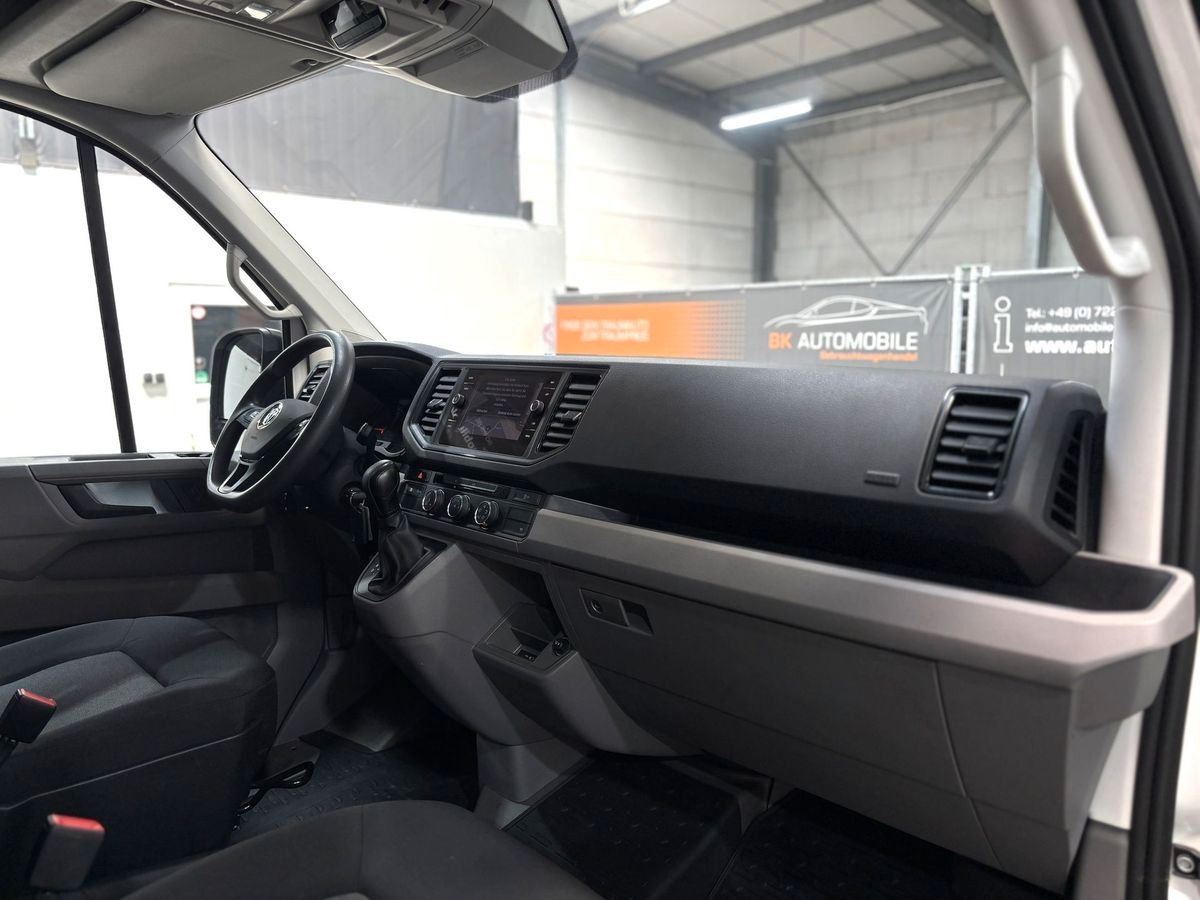 Fahrzeugabbildung Volkswagen CrafterKasten 30 mittel #AHK#Klima#Kamera#St.Hz