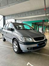 Opel Zafira A 1.8 Selection Executive - gebrauchte Opel Zafira aus dem Jahr 2002