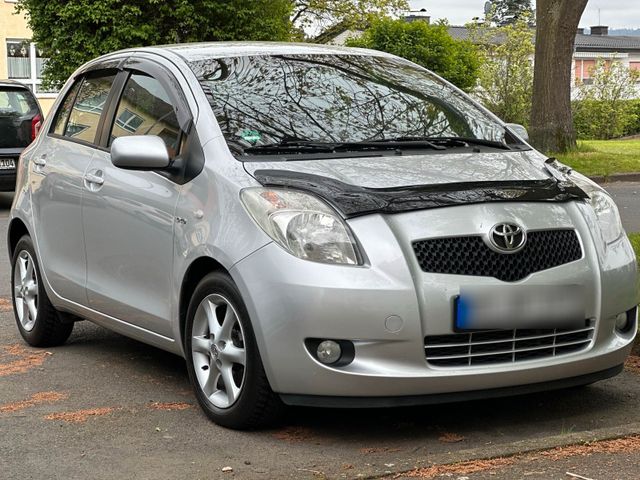 Toyota Yaris 1.4D - 4D