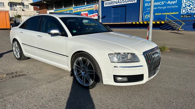 Audi S8 5.2 quattro, Leder, SD, 19" Alu,TÜV 05/26,Top