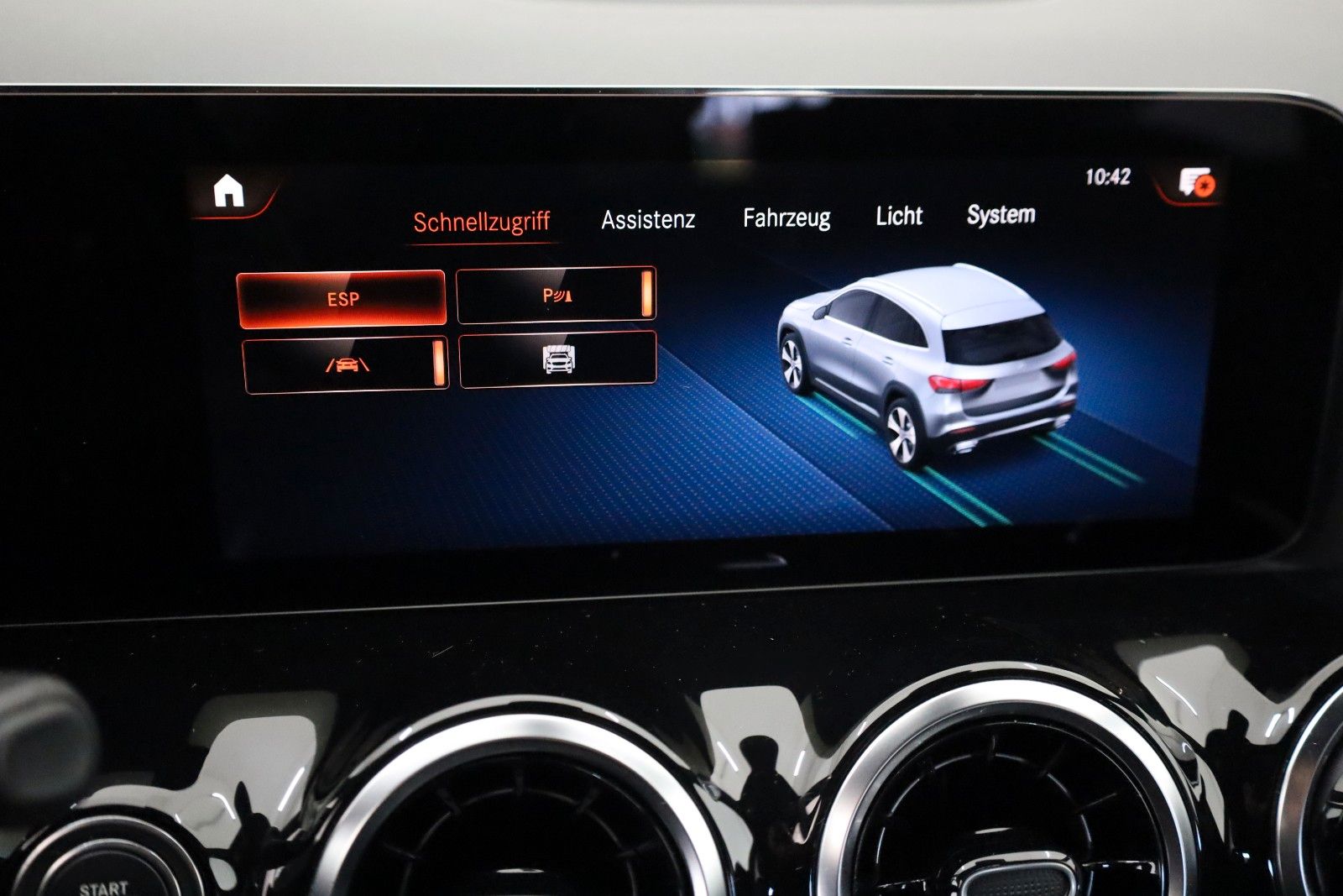 Fahrzeugabbildung Mercedes-Benz GLA 250 e Style, T.Leder, Navi ,LED, SH,Kamera