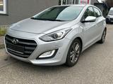 Hyundai i30 Premium *Automatik*Navi*Leder*Xenon*Wenig km - Hyundai i30 Unfallwagen