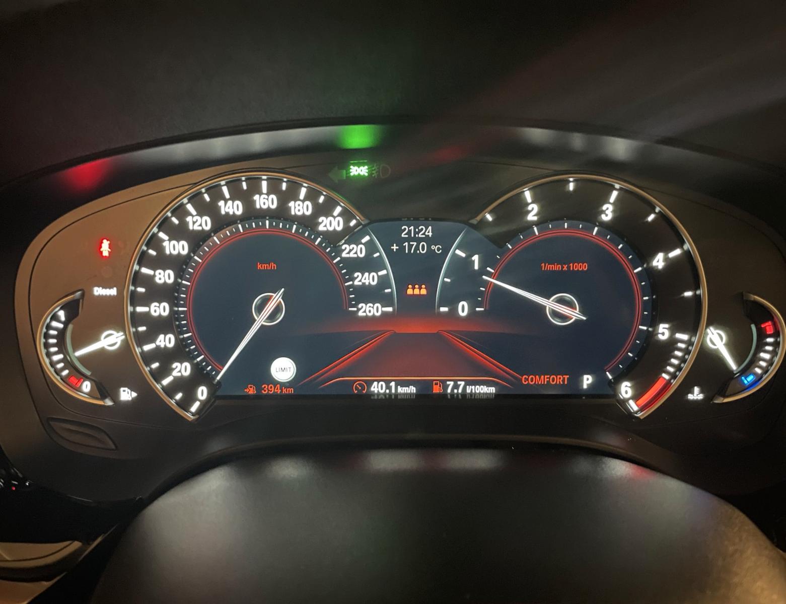 BMW 520 d xDrive Luxury Line *** Vollausstattung ***
