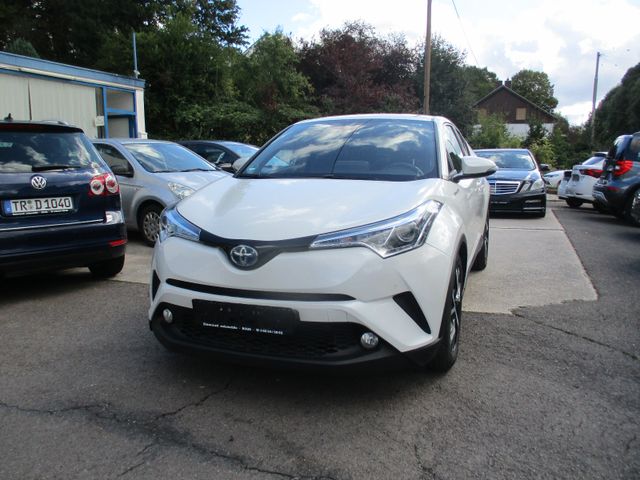 Toyota C-HR Hybrid Club