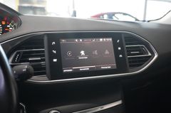 Fahrzeugabbildung Peugeot 308 LIM. 1.5D ALLURE NAVI/LED/PDC/TEMP./SPORT