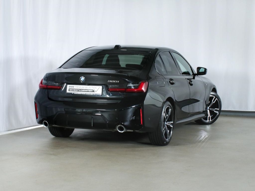 BMW 320 i M Sport HIFI HeadUP 360 El.Heckklappe LED foto 2