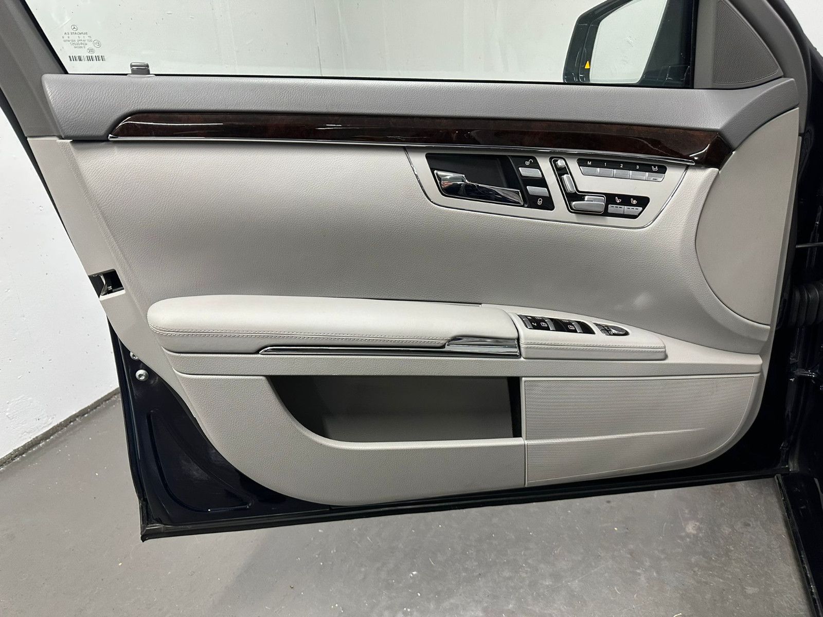 Fahrzeugabbildung Mercedes-Benz S 500 4MATIC *2.Hand*DISTRO*SCHIEBED*SITZKLIMA
