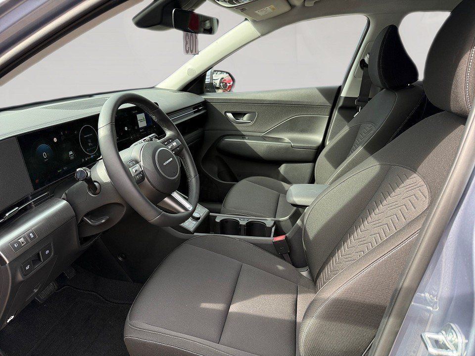 Fahrzeugabbildung Hyundai KONA Elektro 49kWh Trend Assistenz-Paket, el. He