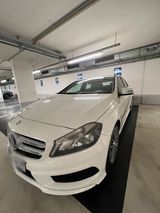 Mercedes-Benz Mercedes A250 AMG Line - Mercedes-Benz A 250 in Düsseldorf
