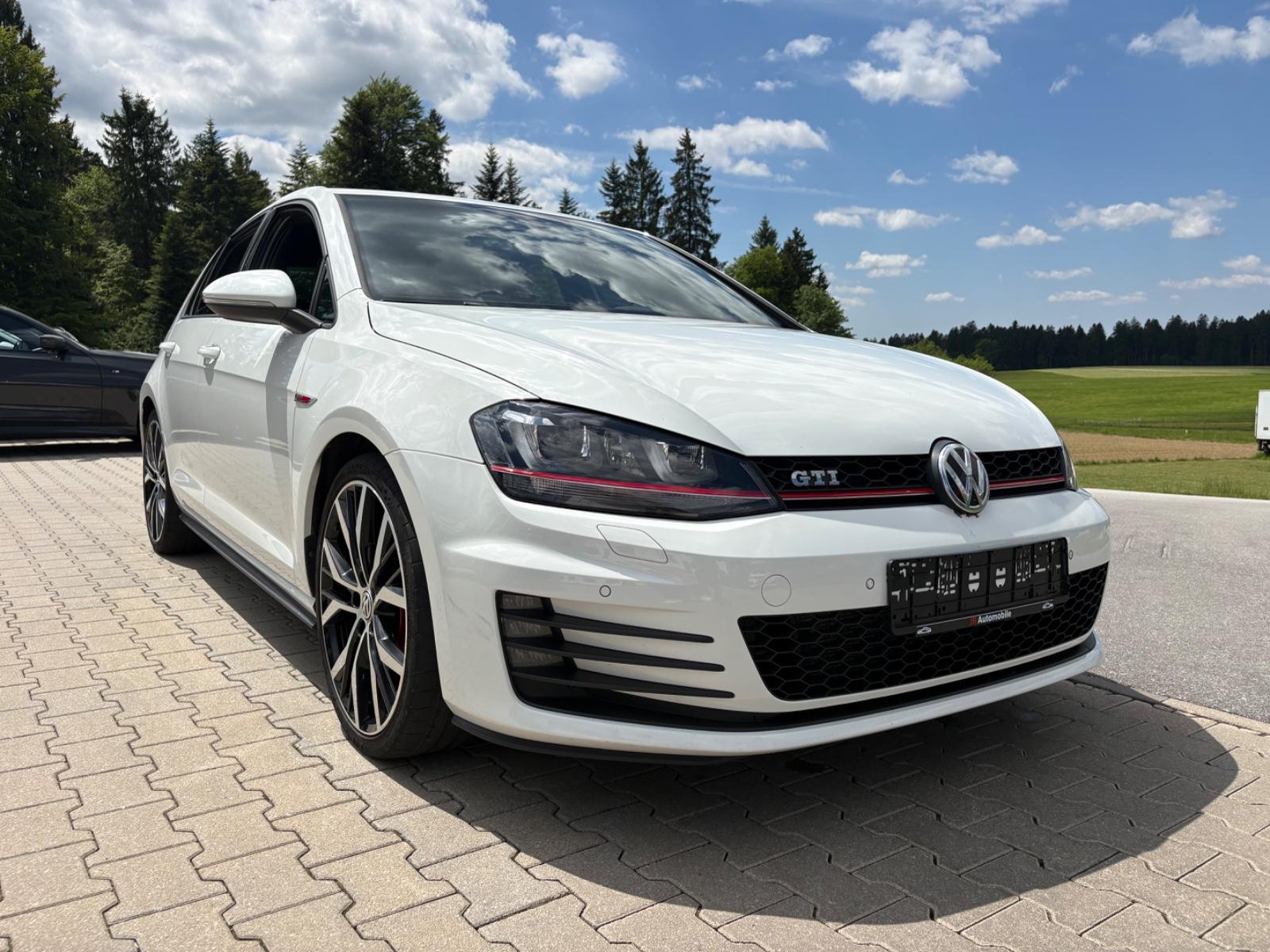 Volkswagen Golf VII Lim. GTI BMT