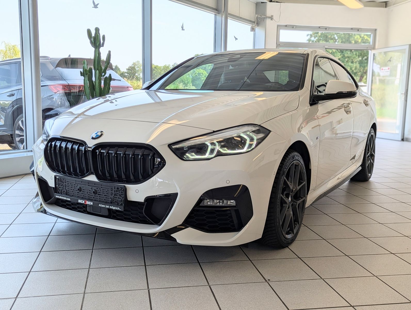 BMW 220 Gran Coupé i M-Sport Harman H/K Pano HUD ACC - Image 3