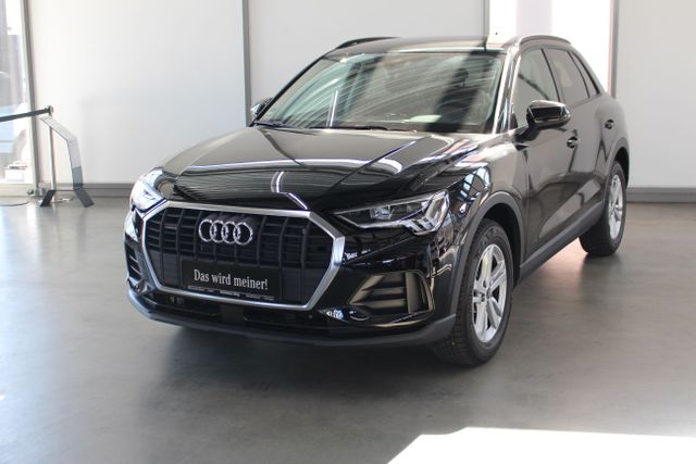 Vorschaubild von:        Audi
                    Q3 40 2.0 TFSI quattro LED SHZ Navi Kamera
      