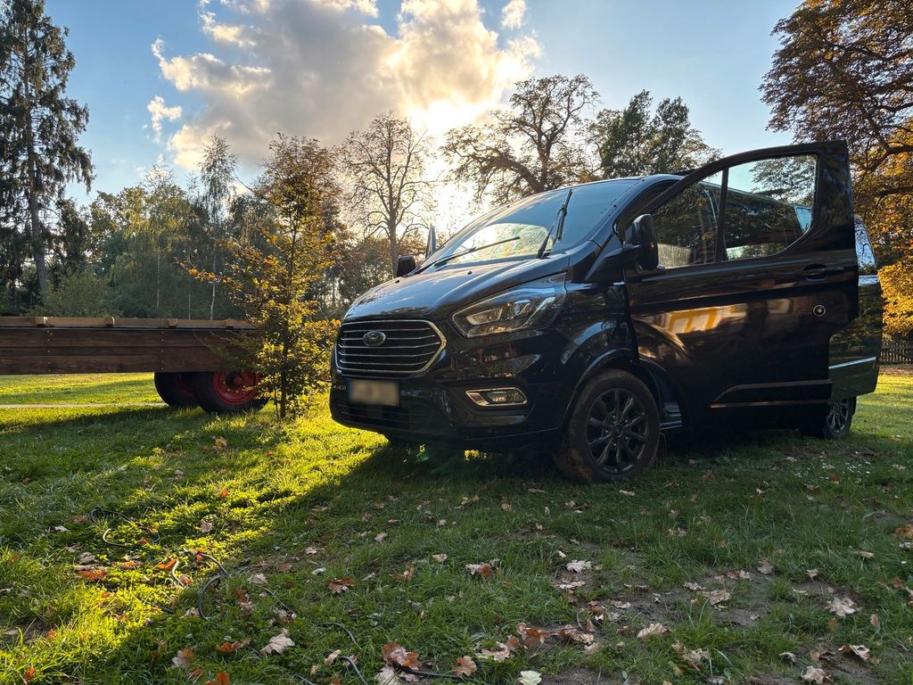 Image of Ford Tourneo Custom