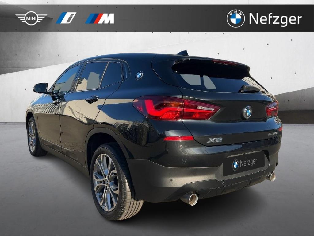 BMW X2 xDrive20i LED Pano Kamera HiFi Driving Asst. 