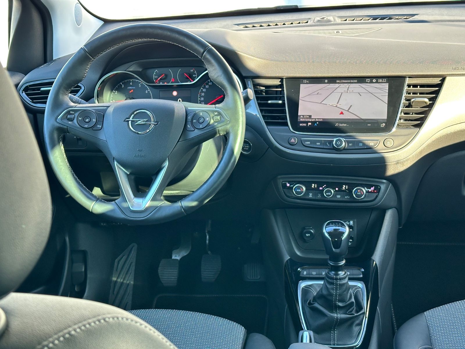 Fahrzeugabbildung Opel Crossland Elegance Kamera*Sitzh.*Frontsch.beheiz