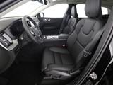 Volvo XC60 Plus Bright Recharge Plug-In Hybrid AWD T8  - Volvo XC60 Gebrauchtwagen in Wuppertal