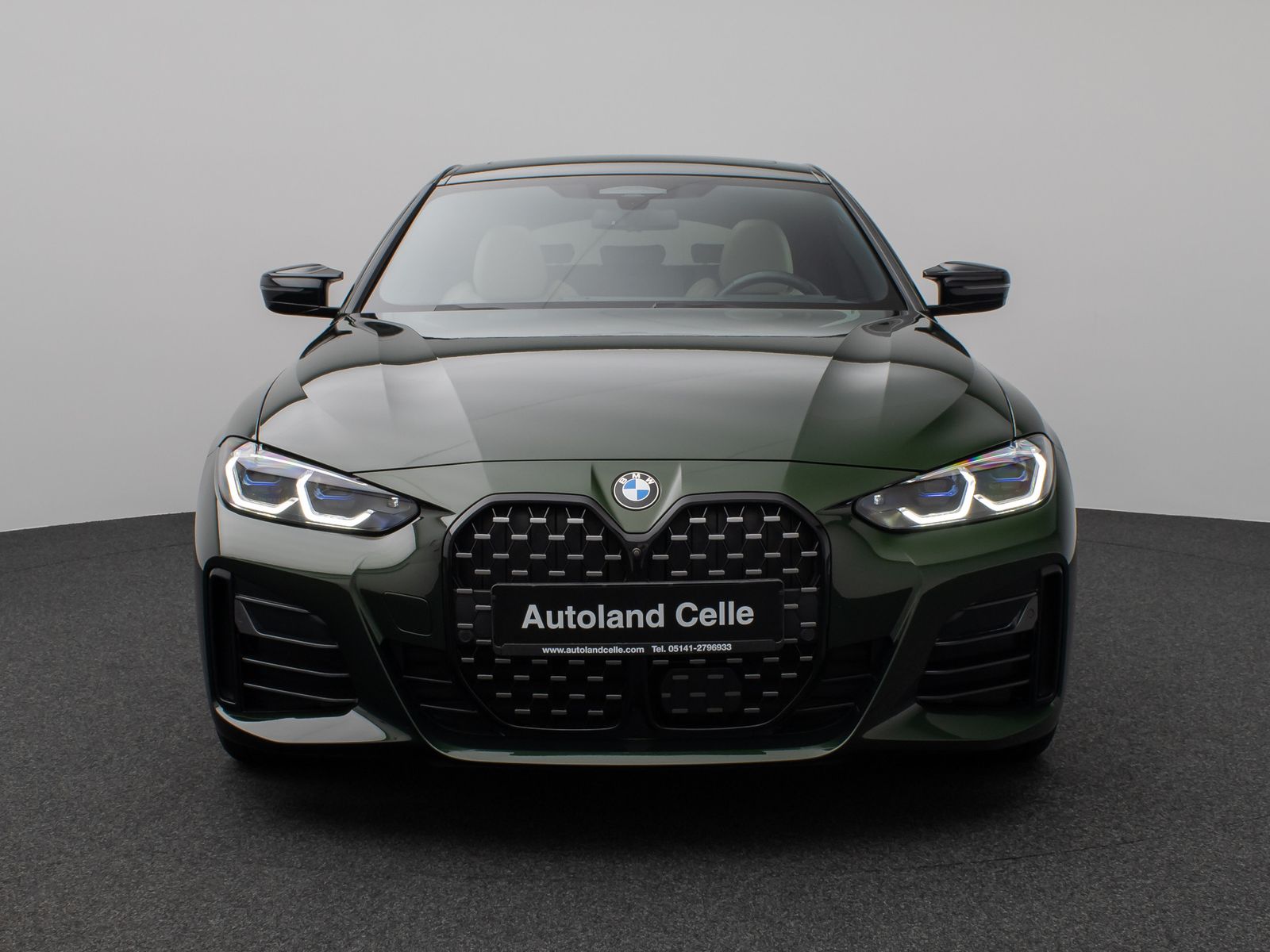 Fahrzeugabbildung BMW M440i xD GC Glasdach Laser 360°HUD DAB HiFi ACC