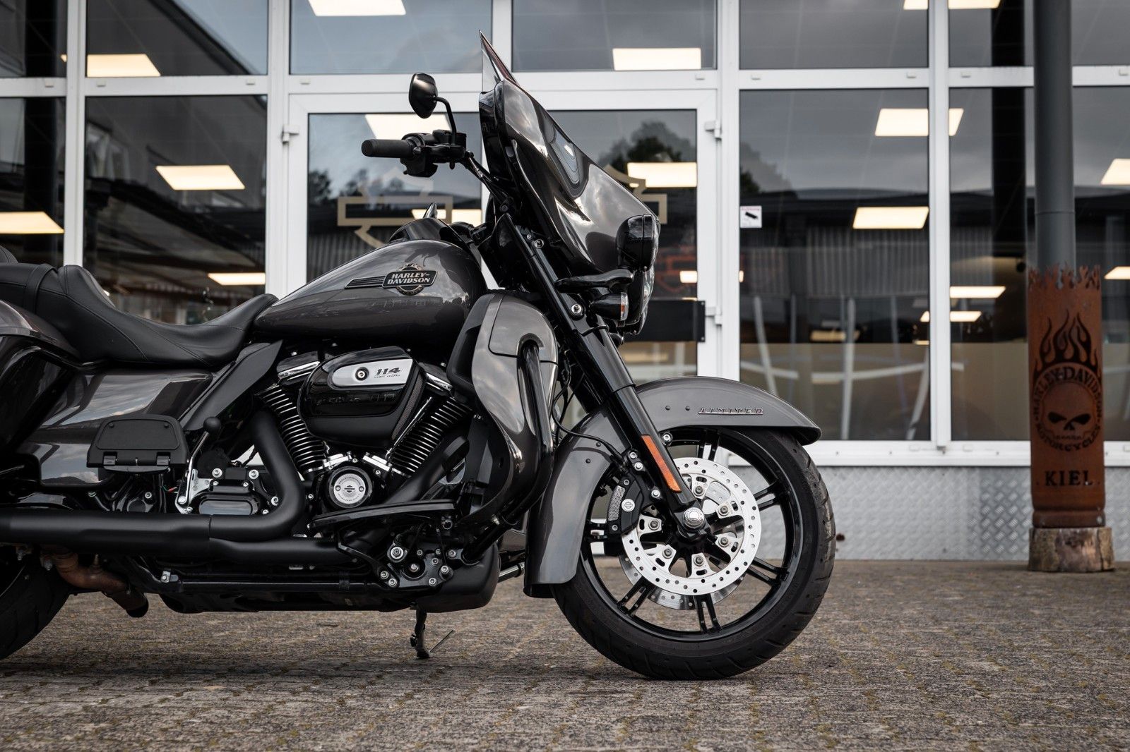 Fahrzeugabbildung Harley-Davidson Ultra Limited FLHTK - Screaming Eagle -