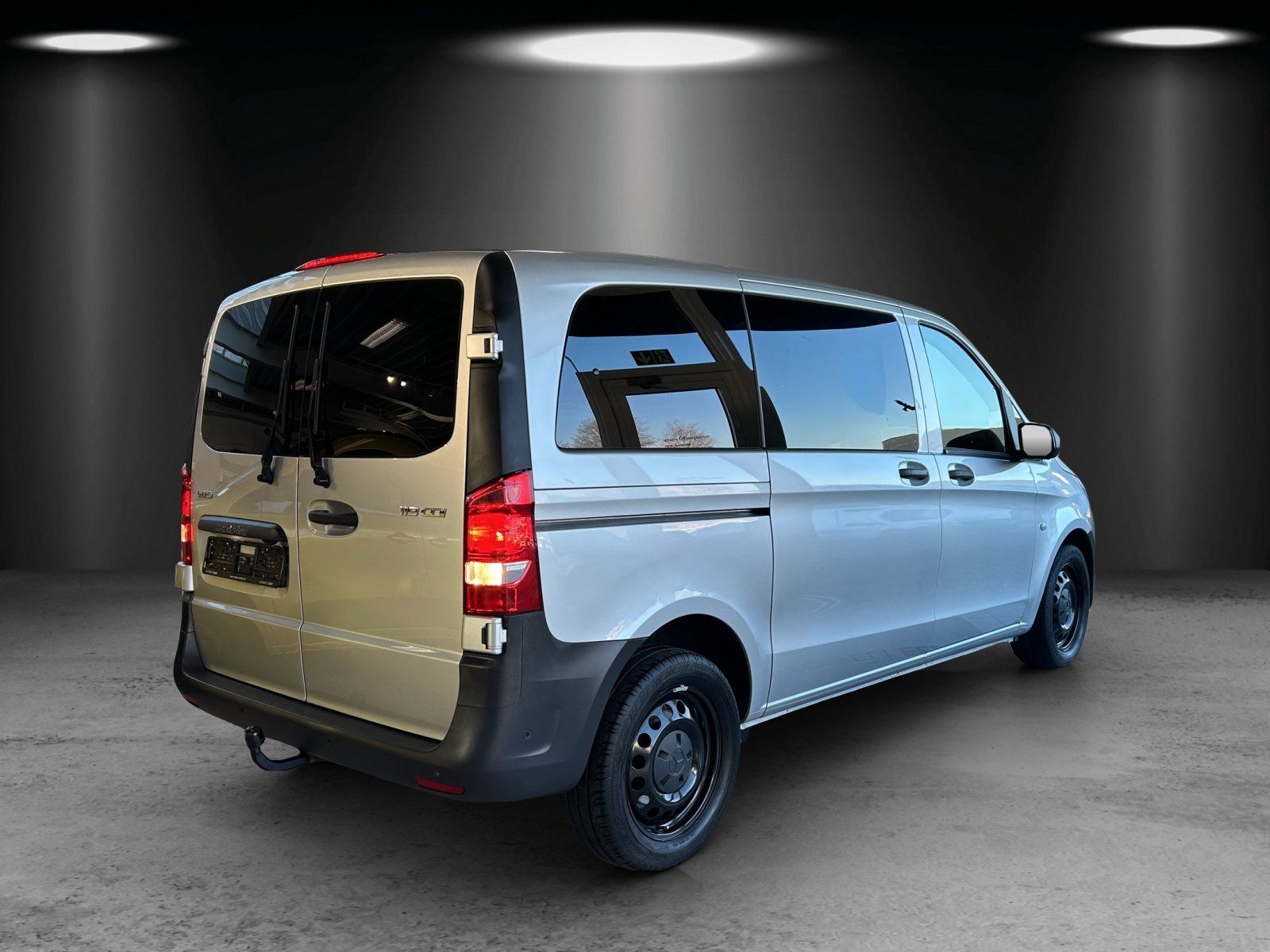 Fahrzeugabbildung Mercedes-Benz Vito 119 CDI Mixto kompakt AHK SHZ LKW