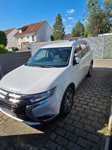 Mitsubishi Outlander 2.0 MIVEC Edition 100+ ClearTec 2W... - Mitsubishi Gebrauchtwagen in Mannheim