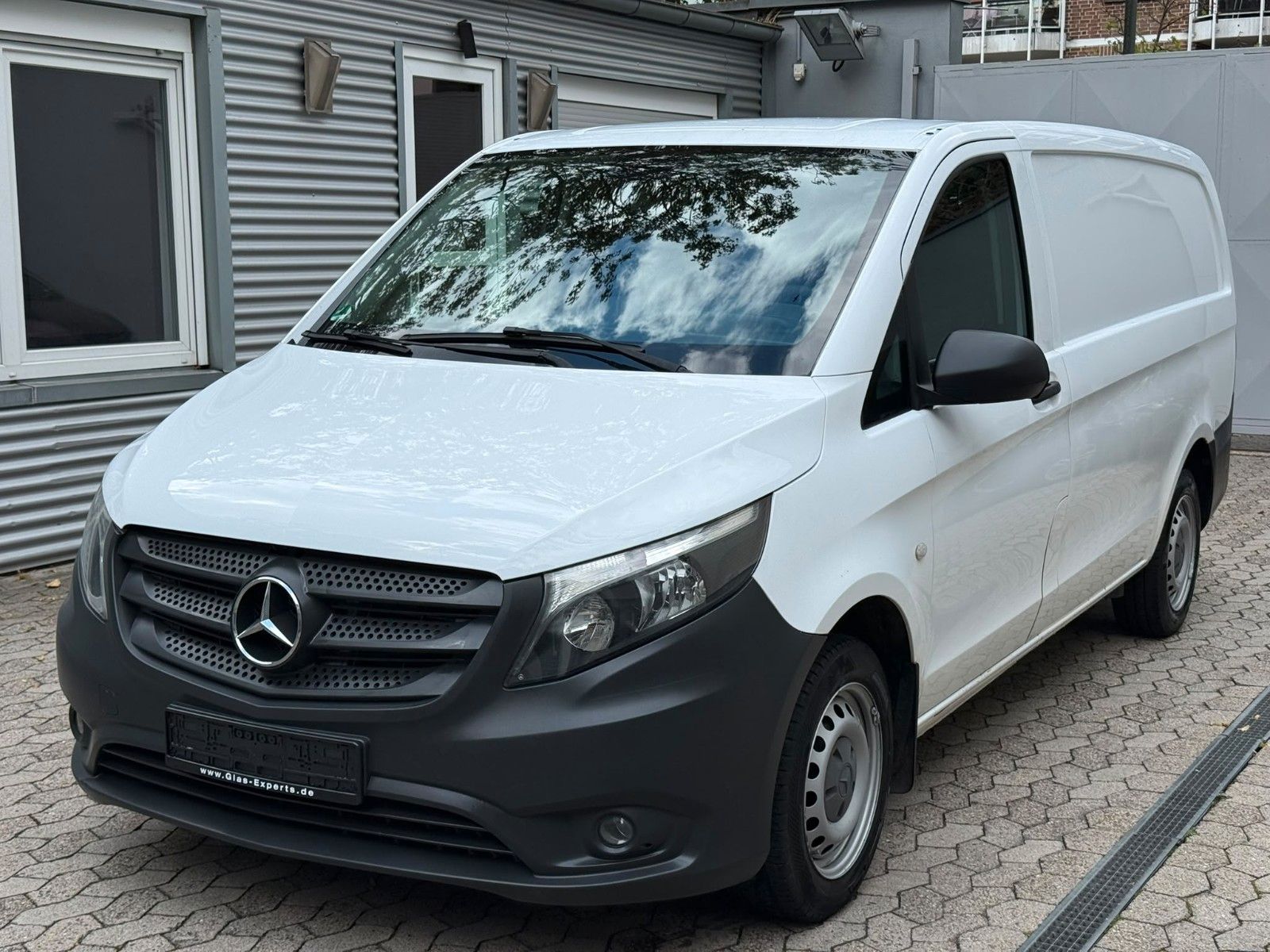 Mercedes Vito - 1