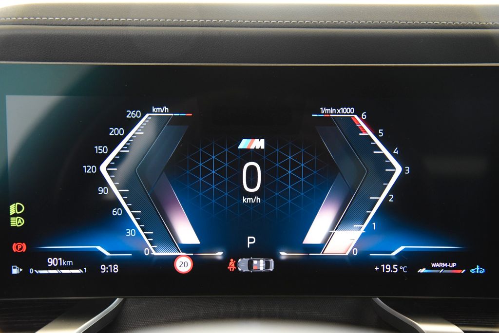 BMW 740