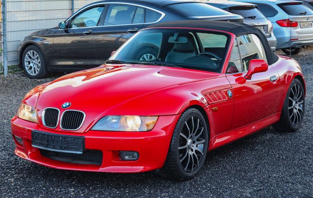 BMW Z3 1.9i CABRIO*1.HAND*LEDER*SITZHEIZ*E.VERDECK*