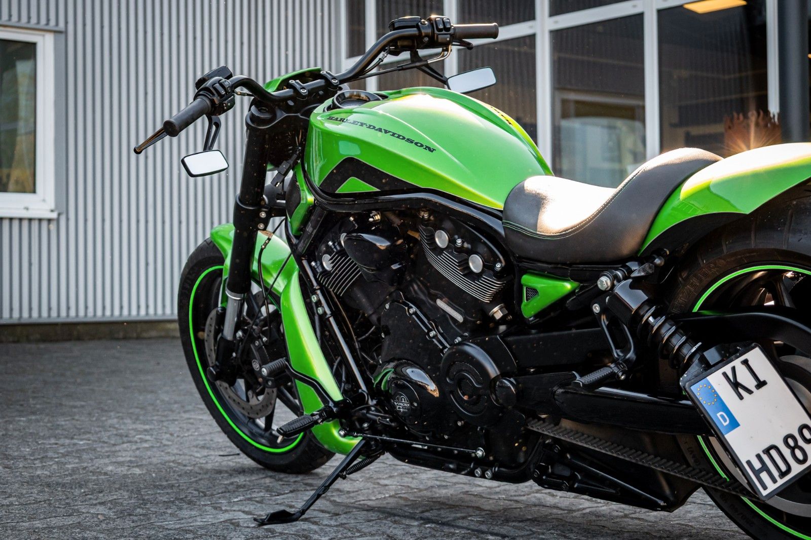 Fahrzeugabbildung Harley-Davidson NIGHT ROD SPECIAL VRSCDX - 69-CUSTOMS