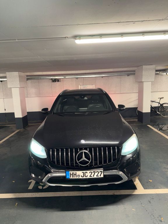 Image of Mercedes-Benz GLC 250