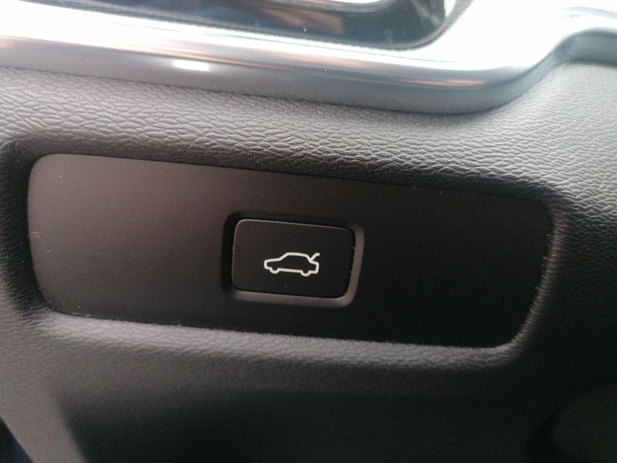 Volvo V60 B5 Mild-Hybrid Benzin AWD foto 14