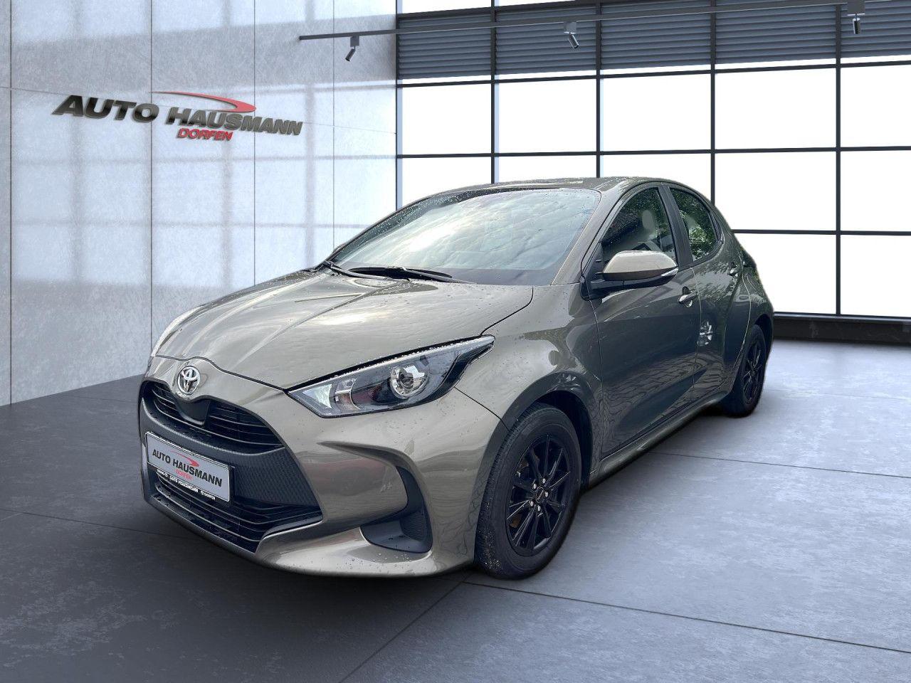 Toyota Yaris 1,0-l- Comfort Bluetooth Klima el. Fenster
