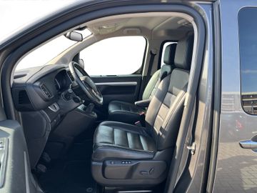 Opel Zafira Life M Edition HDI 150 Navi+SHZ+RFK+AHK+L