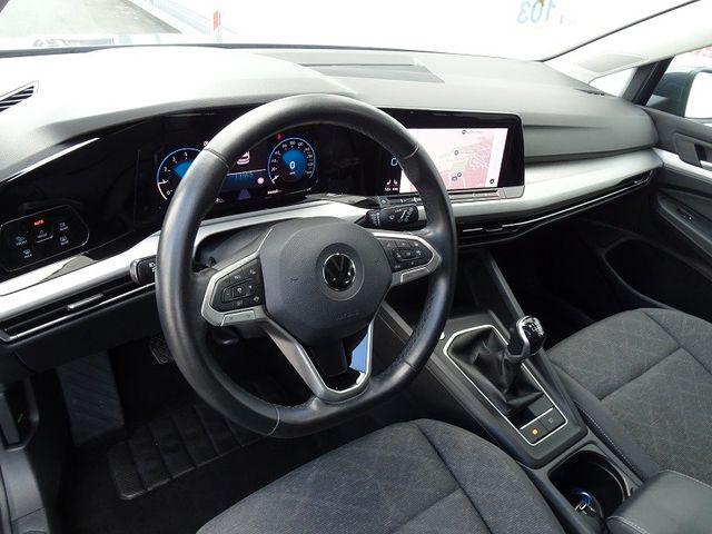 Golf 1.5 TSI Life - LED Plus / Navi /Winterpaket