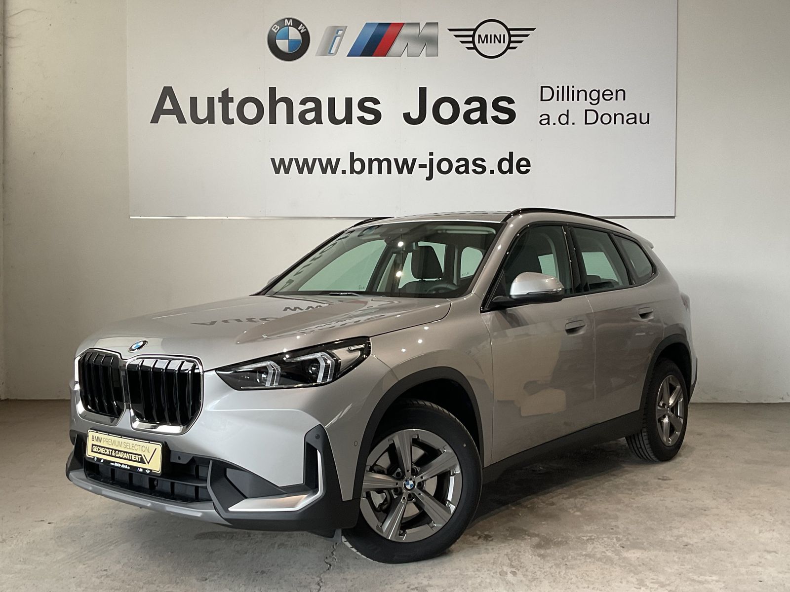 Fahrzeugeinzelansicht 4 Fahrzeugabbildung BMW X1 sDrive20d |Komfortzugang |Sitzheizung |Parkin