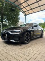 BMW i4 eDrive35 M Sport M Sport Headup SHZ 360 Grad  - BMW i4 von privat