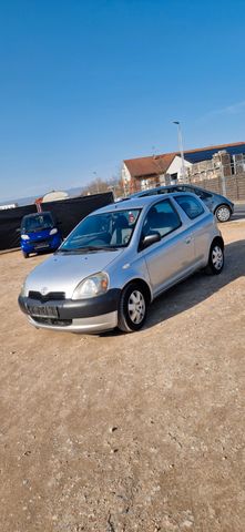 Toyota Yaris 1.0